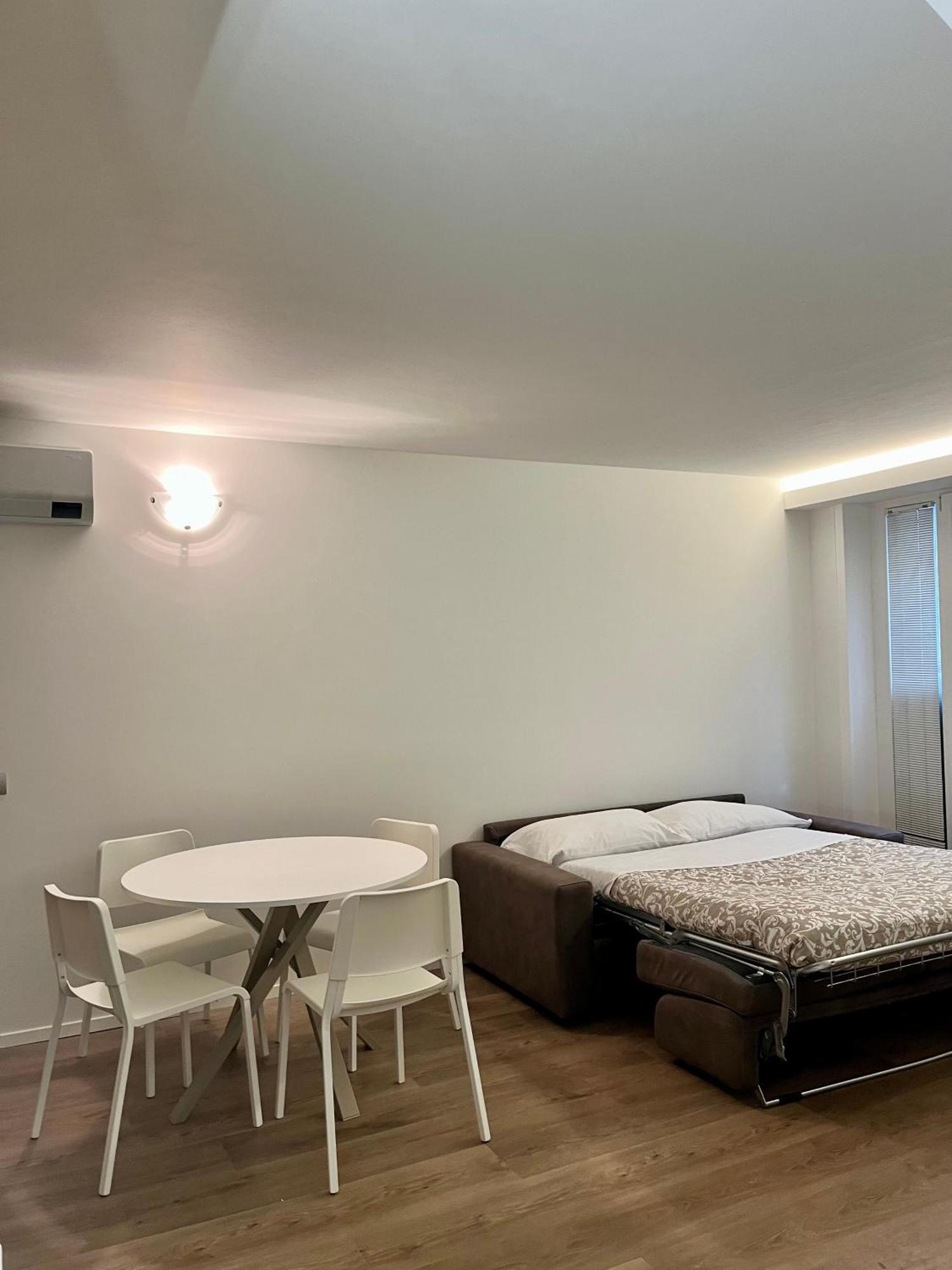 Central Side Apartment Milán Exteriér fotografie