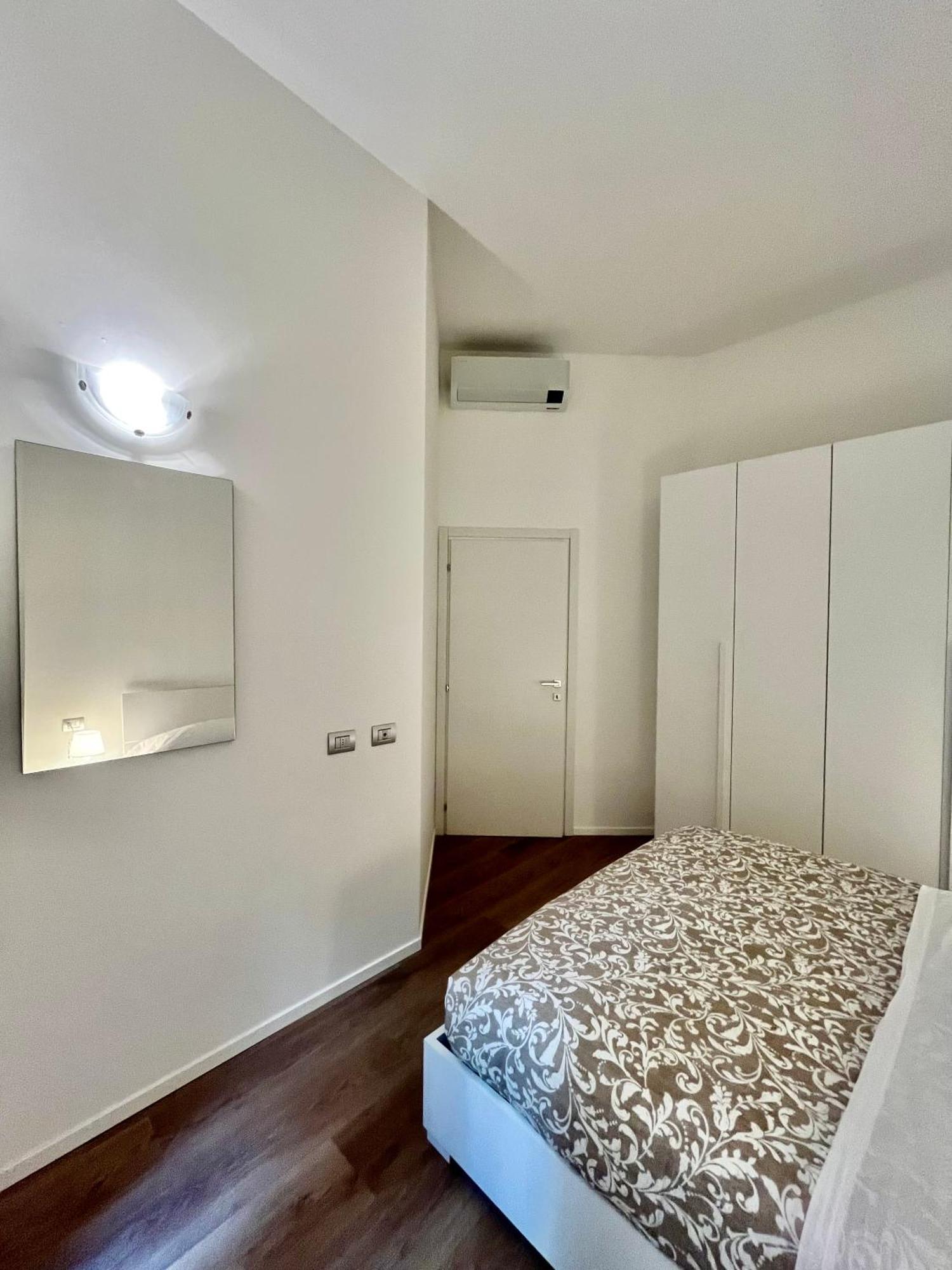 Central Side Apartment Milán Exteriér fotografie